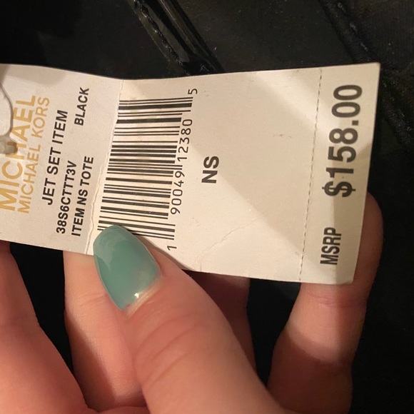 Brand new never used authentic Michael kors purse - Picture 4 of 4